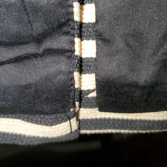 Elizabeth and James Blazer Size 4 - Picture 8 of 13